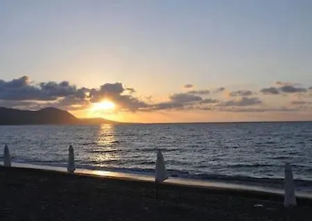 Akamas Sunset Boho Chic Maisonette By One شقة *