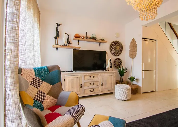 Apartmán Akamas Sunset Boho Chic Maisonette By One Polis